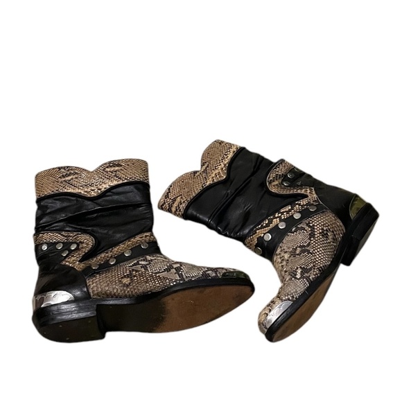 Studded Leather Snakeskin Western Women's Cowboy Boots, Size 5